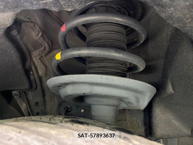 Toyota HARRIER 2021-07 8829258-19