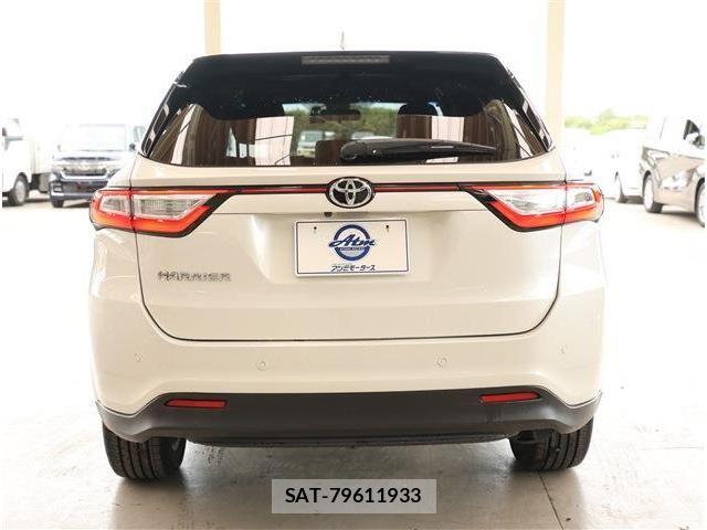 Toyota HARRIER 2018-01 8829268-23