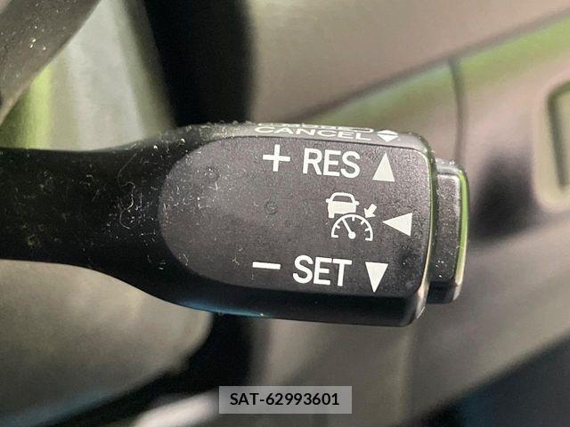 Toyota HARRIER 2015-02 8829269-4