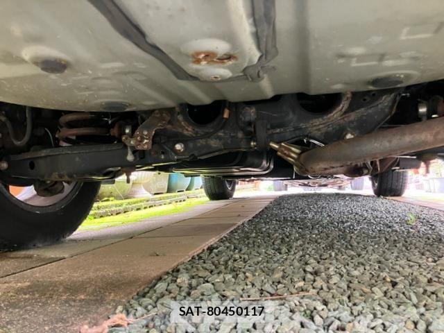 Toyota HARRIER 2018-05 8829273-9