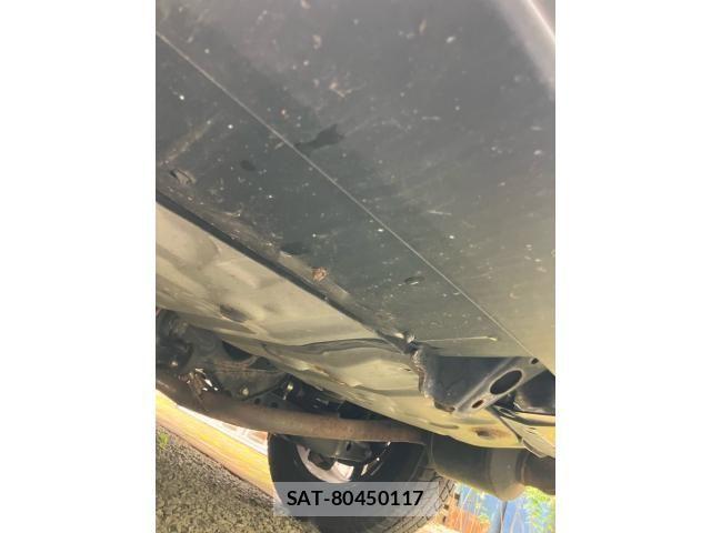 Toyota HARRIER 2018-05 8829273-13