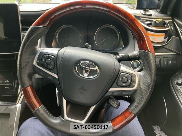 Toyota HARRIER 2018-05 8829273-23