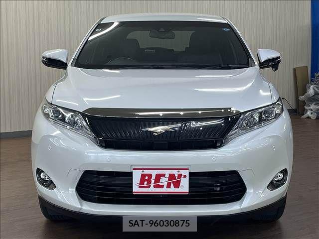 Toyota HARRIER 2017-03 8829262-1