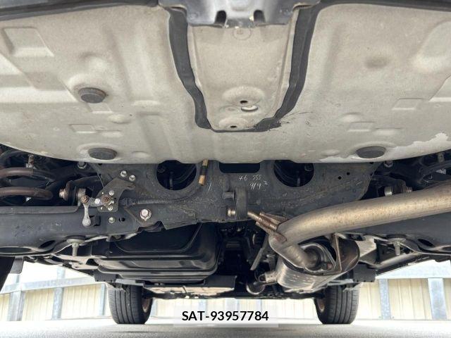 Toyota HARRIER 2014-07 8849207-28