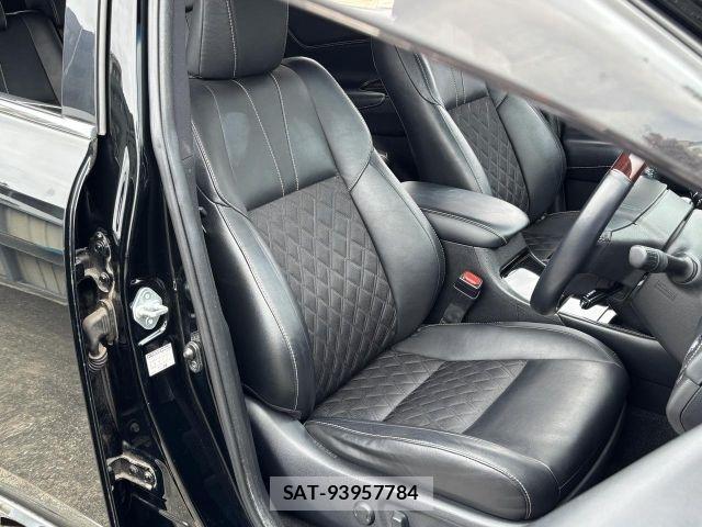 Toyota HARRIER 2014-07 8849207-4