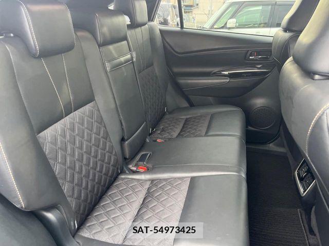 Toyota HARRIER 2019-02 8848902-11