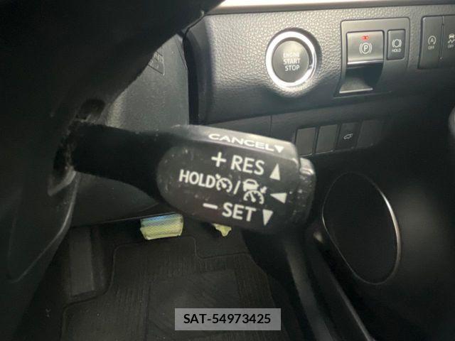 Toyota HARRIER 2019-02 8848902-7