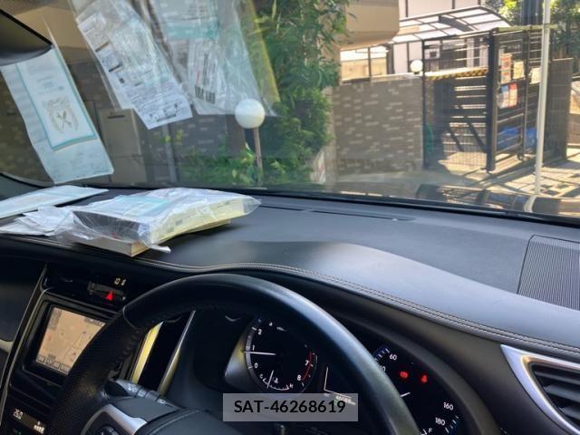 Toyota HARRIER 2018-06 8849208-16