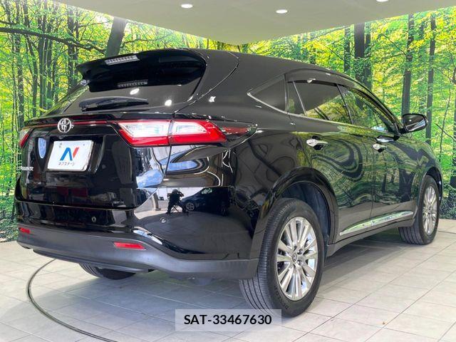 Toyota HARRIER 2018-04 8849204-16