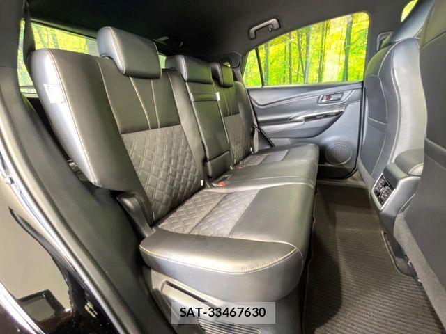 Toyota HARRIER 2018-04 8849204-8