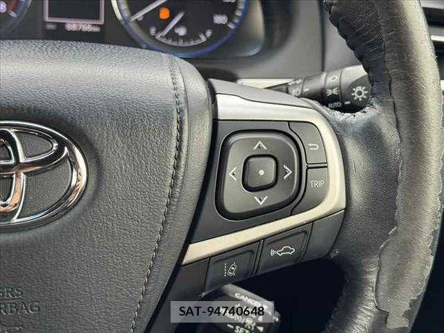 Toyota HARRIER 2018-04 8849202-26