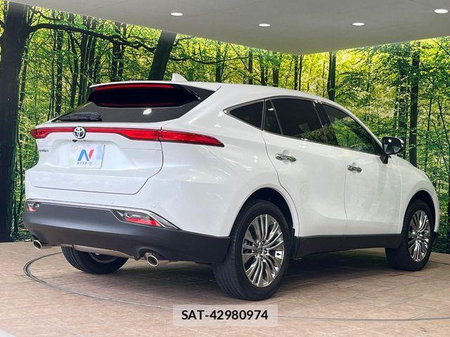Toyota HARRIER 2023-04 8849189-18