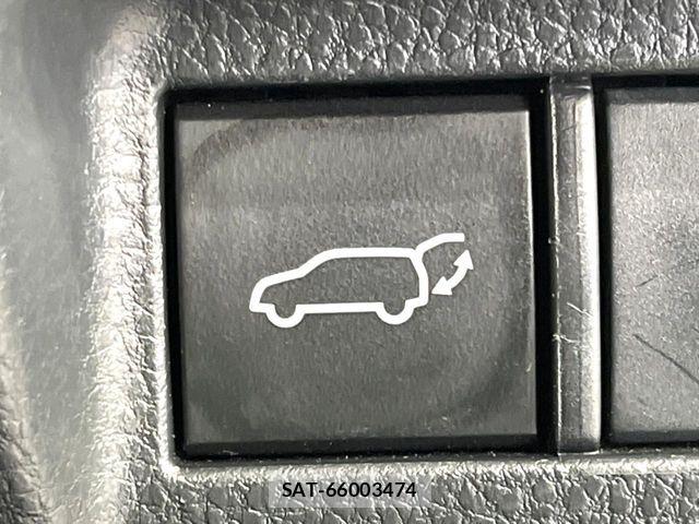 Toyota HARRIER 2024-02 8849192-5