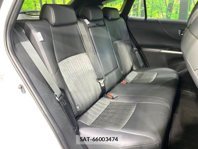 Toyota HARRIER 2024-02 8849192-8