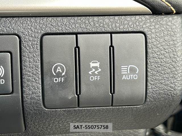 Toyota HARRIER 2018-06 8871096-20