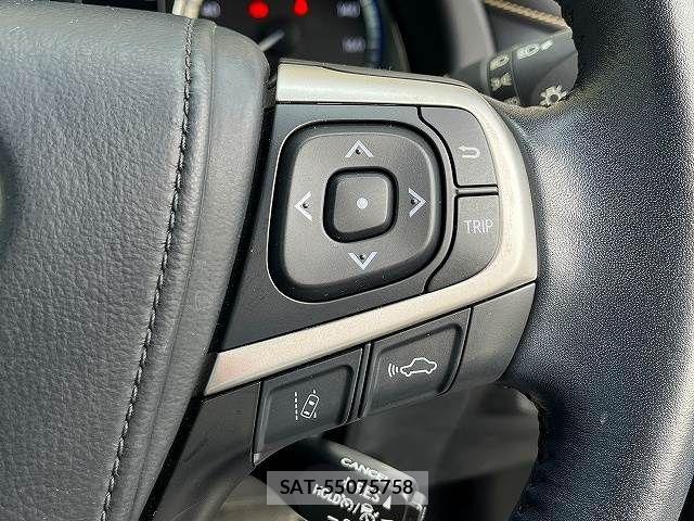 Toyota HARRIER 2018-06 8871096-25