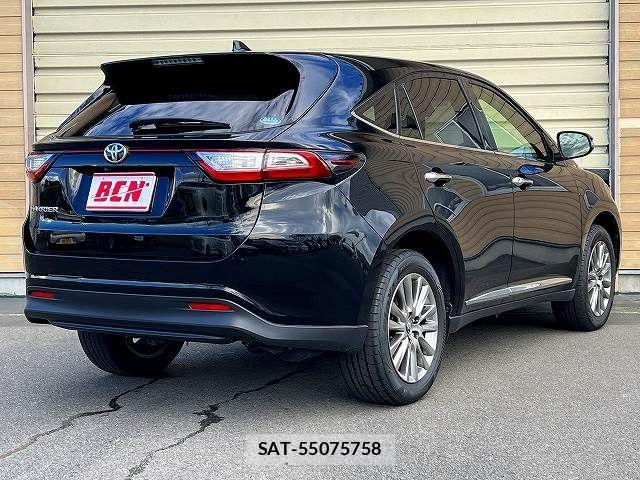 Toyota HARRIER 2018-06 8871096-3