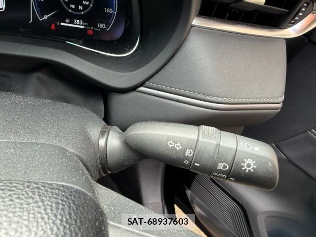 Toyota HARRIER 2023-10 8871092-19