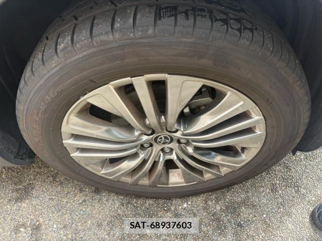 Toyota HARRIER 2023-10 8871092-3