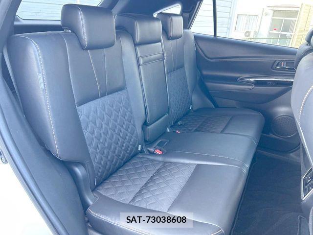 Toyota HARRIER 2018-06 8871097-12