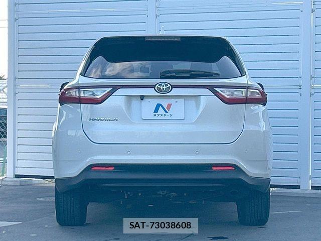 Toyota HARRIER 2018-06 8871097-17