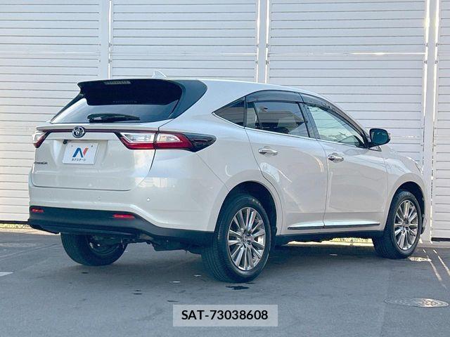 Toyota HARRIER 2018-06 8871097-19