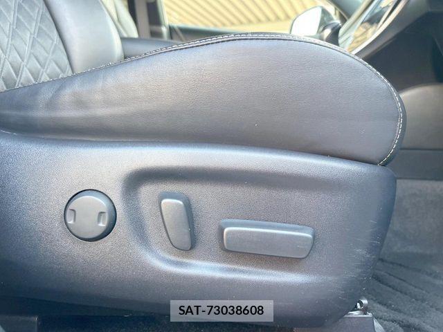 Toyota HARRIER 2018-06 8871097-8