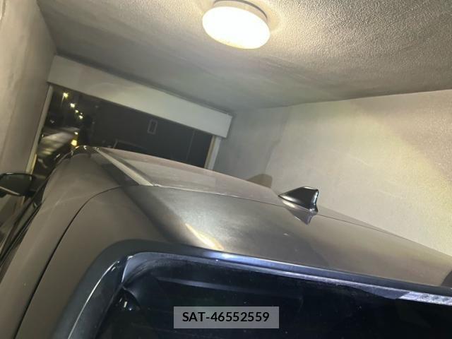 Toyota HARRIER 2015-07 8871101-9