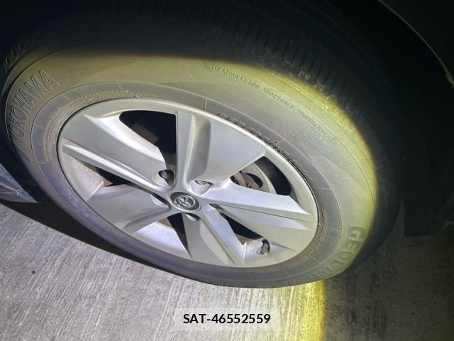 Toyota HARRIER 2015-07 8871101-4