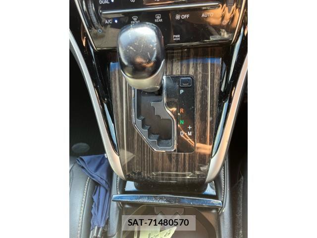 Toyota HARRIER 2015-07 8871099-19