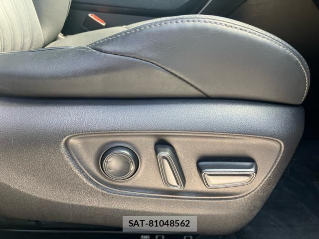 Toyota HARRIER 2022-03 8871094-15