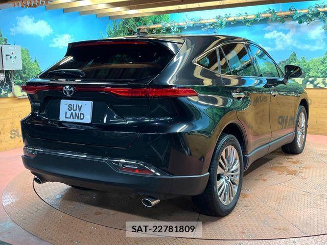Toyota HARRIER 2021-10 8871093-16
