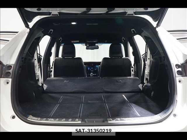 Toyota HARRIER 2018-09 8879957-18