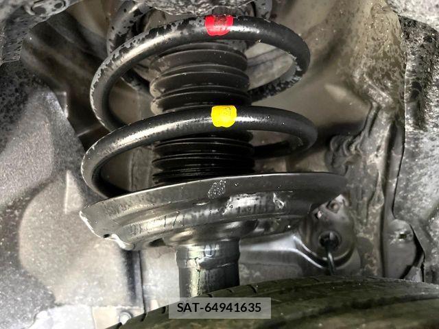 Toyota HARRIER 2021-12 8879953-19