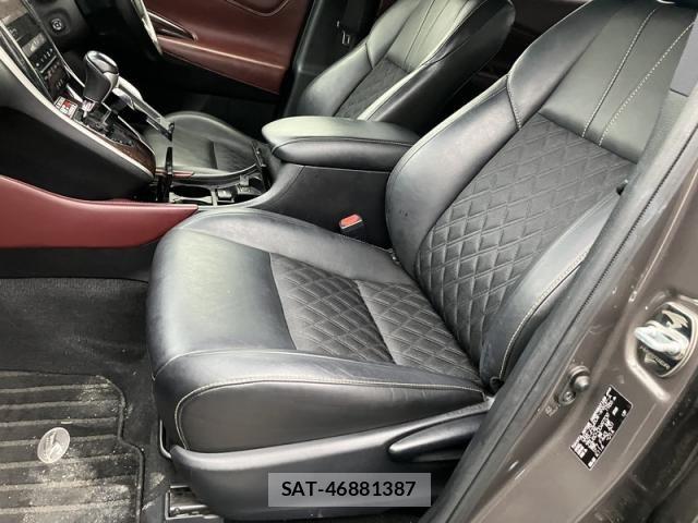 Toyota HARRIER 2015-04 8879967-14