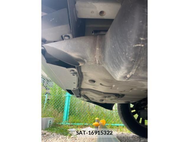 Toyota HARRIER 2017-01 8879968-9