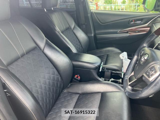 Toyota HARRIER 2017-01 8879968-13
