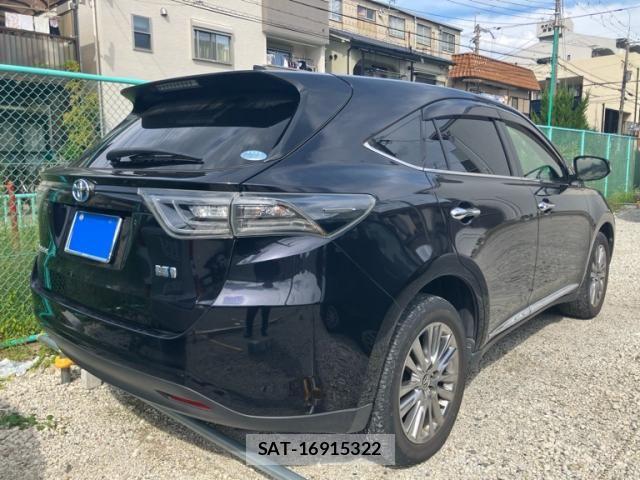 Toyota HARRIER 2017-01 8879968-8