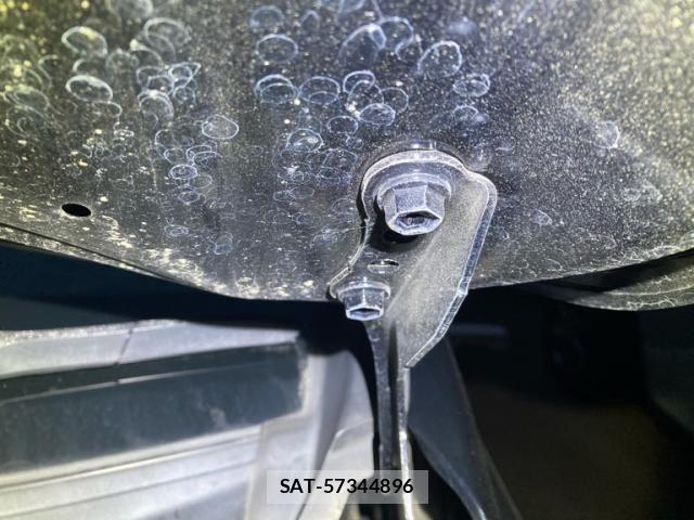 Toyota HARRIER 2020-09 8879960-14