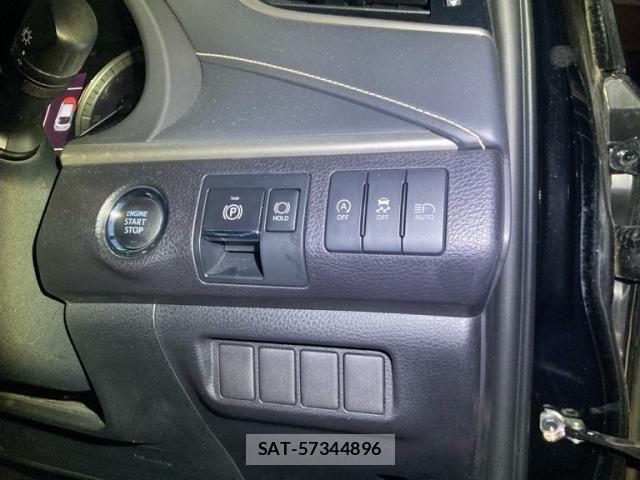 Toyota HARRIER 2020-09 8879960-17