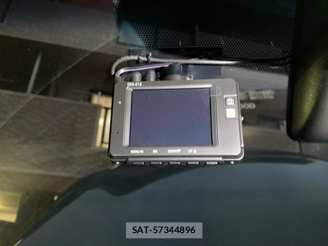 Toyota HARRIER 2020-09 8879960-22