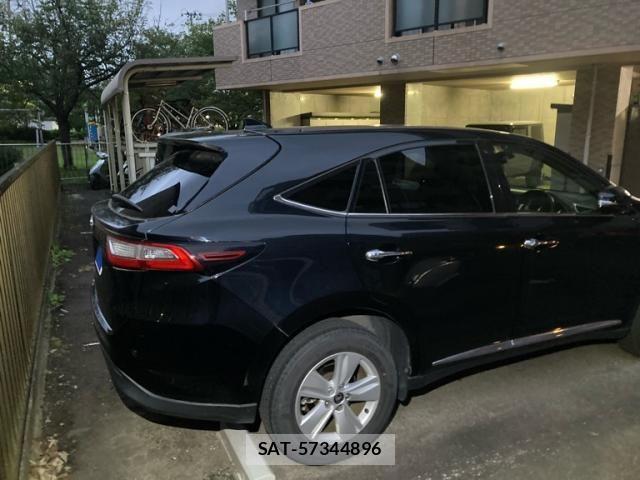 Toyota HARRIER 2020-09 8879960-6