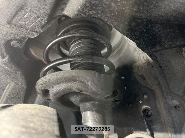 Toyota HARRIER 2021-07 8879944-19