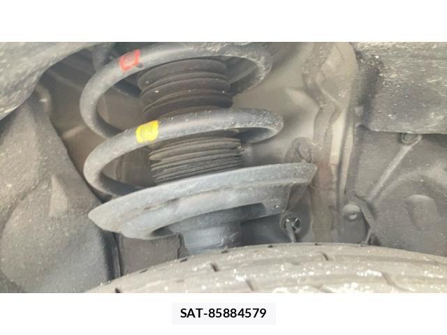 Toyota HARRIER 2025-05 8879938-27