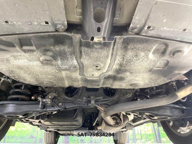 Toyota HARRIER 2018-02 8879959-18