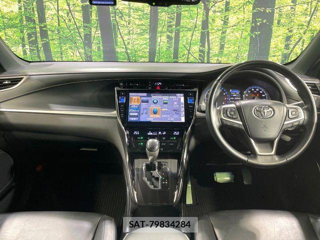 Toyota HARRIER 2018-02 8879959-1