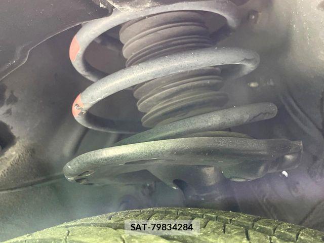 Toyota HARRIER 2018-02 8879959-19
