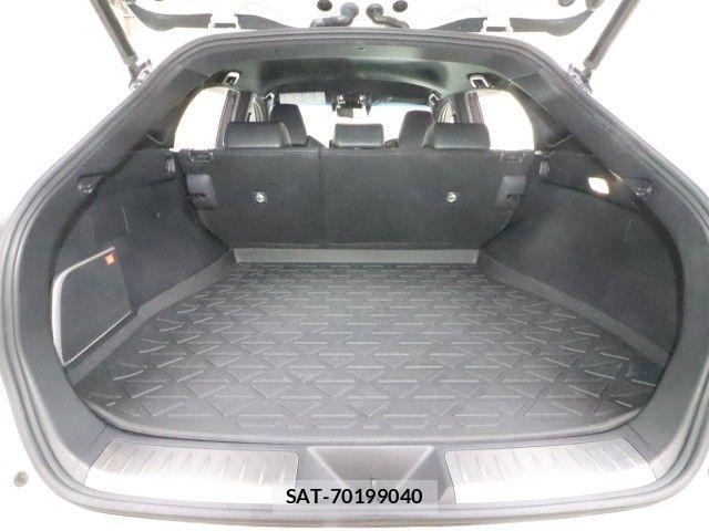 Toyota HARRIER 2021-12 8879943-12