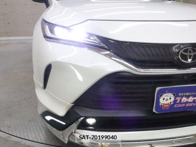 Toyota HARRIER 2021-12 8879943-26