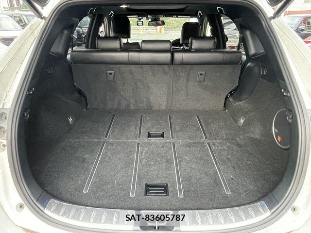 Toyota HARRIER 2017-10 8879961-16